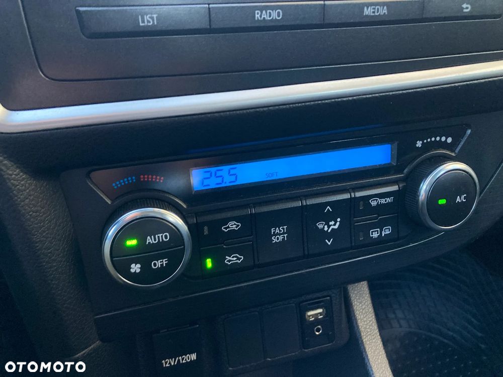 Toyota Auris 1.4 D-4D Comfort - 9
