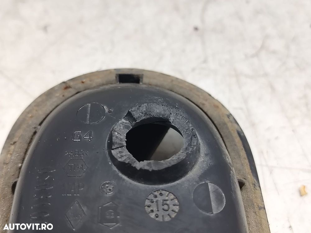 Maner interior stanga fata spate 8200733848 Dacia Logan 2 [2013 - 201 - 4