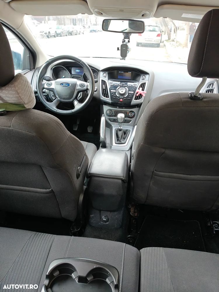 Ford Focus 1.6 TDCi DPF Start-Stopp-System Titanium - 9