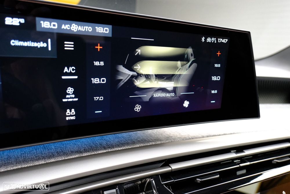 Peugeot 3008 1.2 Hybrid Allure e-DCS6 - 34