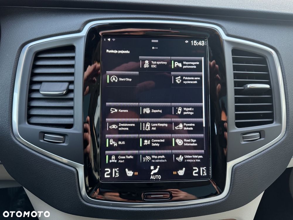 Volvo XC 90 D5 AWD Momentum 7os - 33