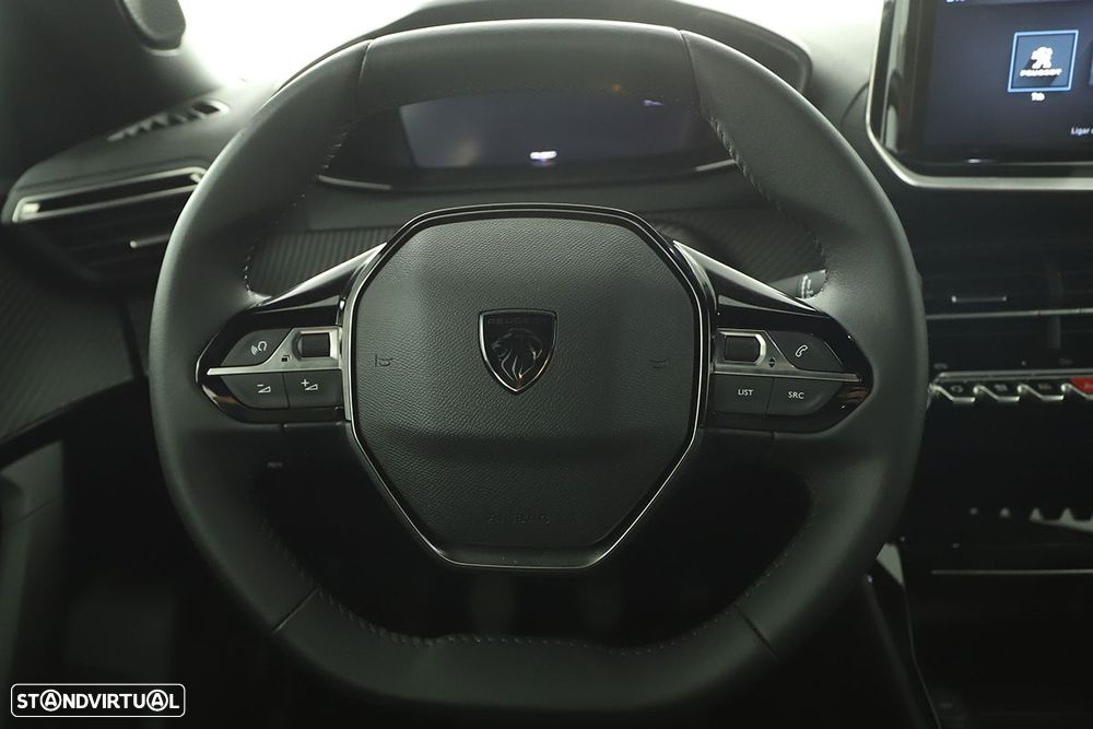 Peugeot 2008 1.2 PureTech Allure - 16