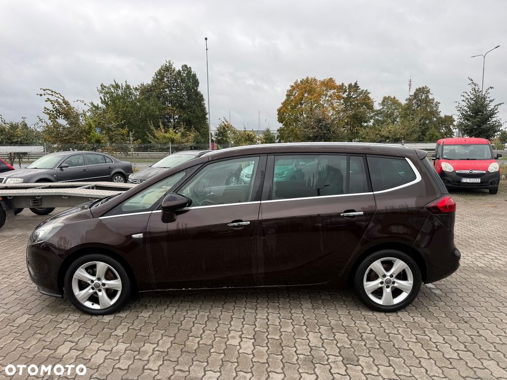 Opel Zafira - 9