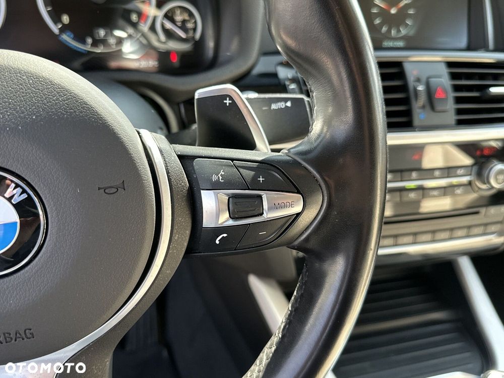 BMW X4 xDrive20d sport - 28