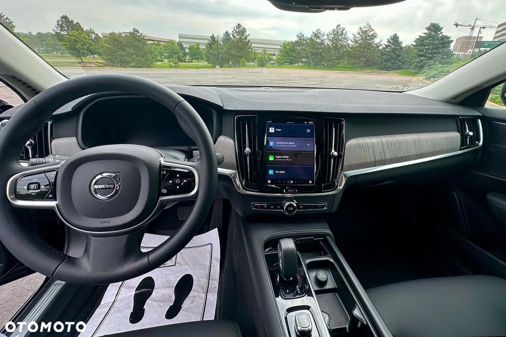 Volvo S90 - 16