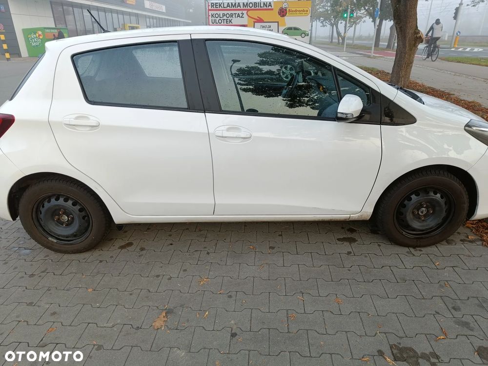 Toyota Yaris - 6