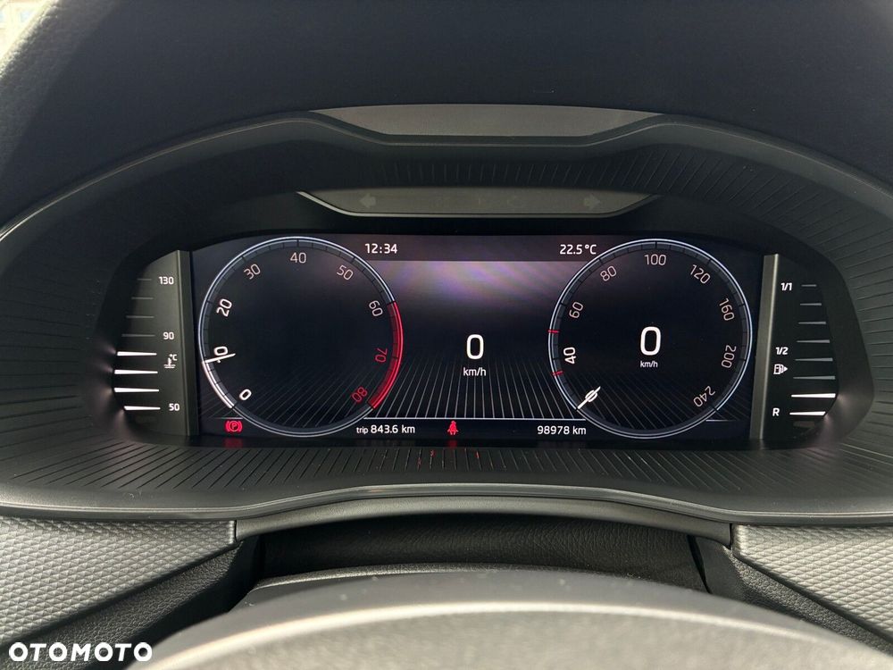 Skoda Kamiq 1.5 TSI Ambition - 16