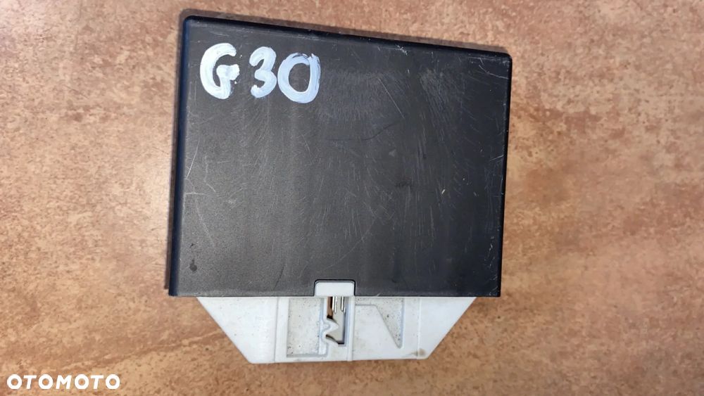 MODUŁ PARKOWANIA PDC 9891698 BMW G30 - 1