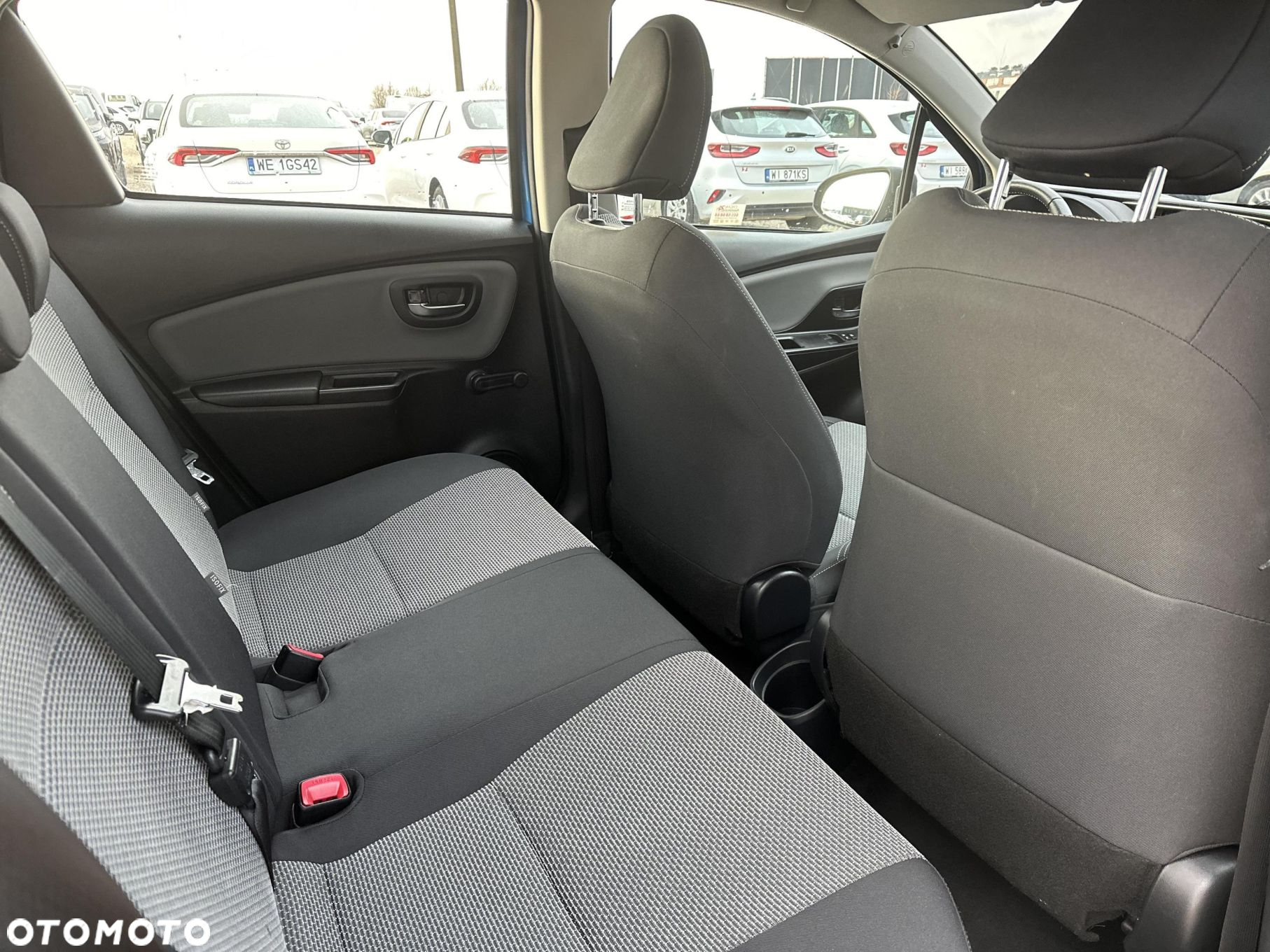 Toyota Yaris - 13