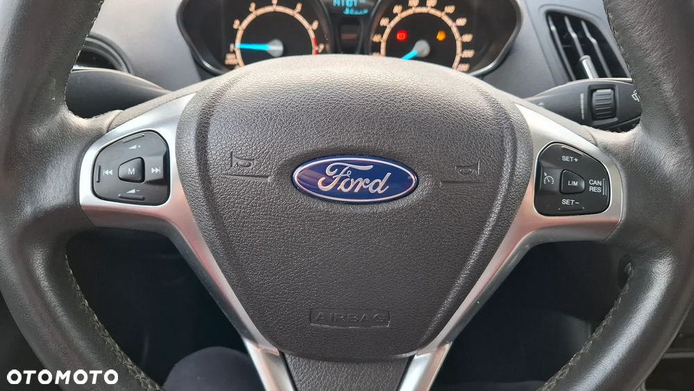 Ford Tourneo Courier 1.0 EcoBoost S&S Ambiente - 20