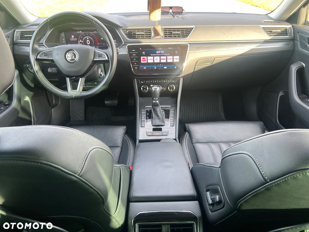 Skoda Superb 2.0 TDI 4x4 DSG Premium Edition - 22