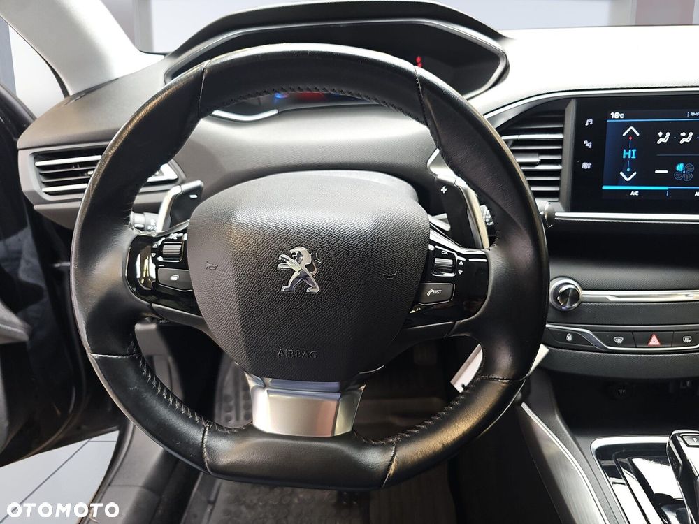 Peugeot 308 1.5 BlueHDi Active Pack S&S EAT8 - 14