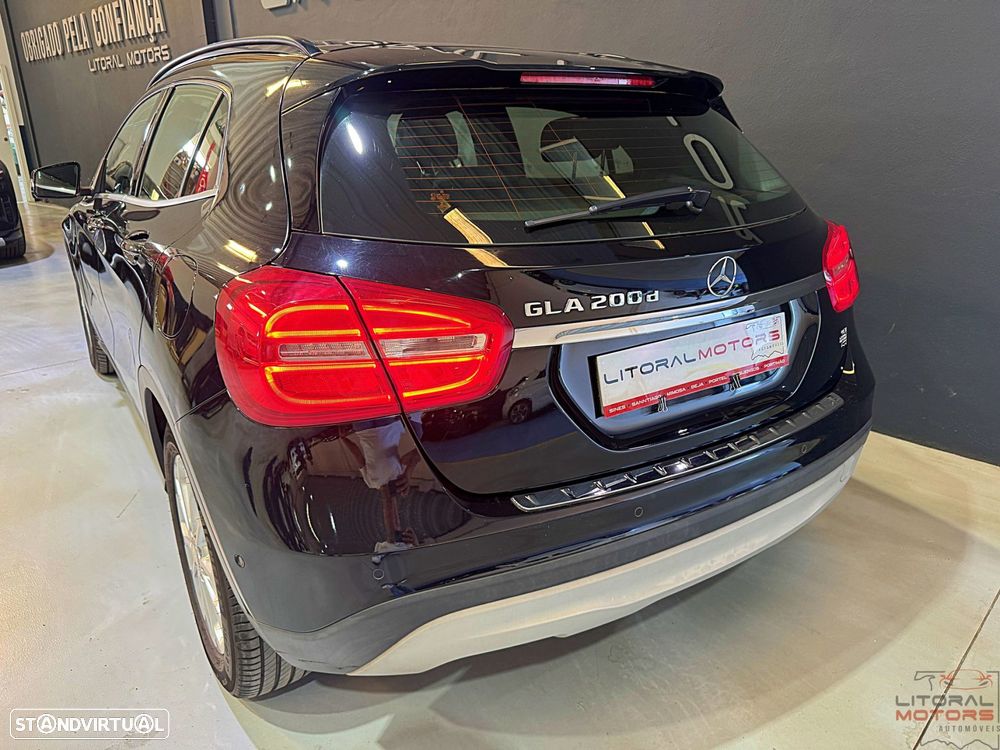 Mercedes-Benz GLA 200 d 7G-DCT Style - 10