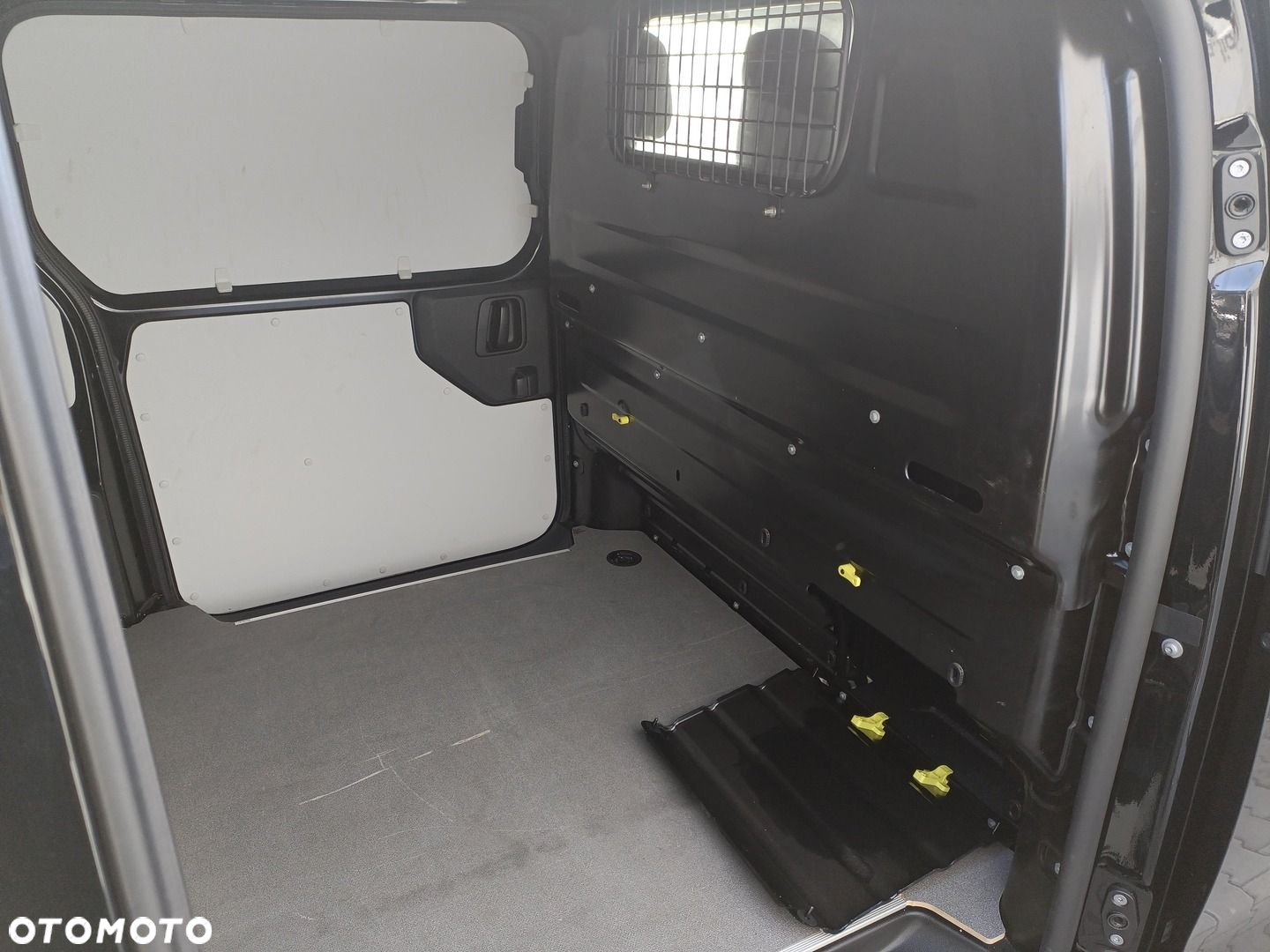 Toyota PROACE - 21