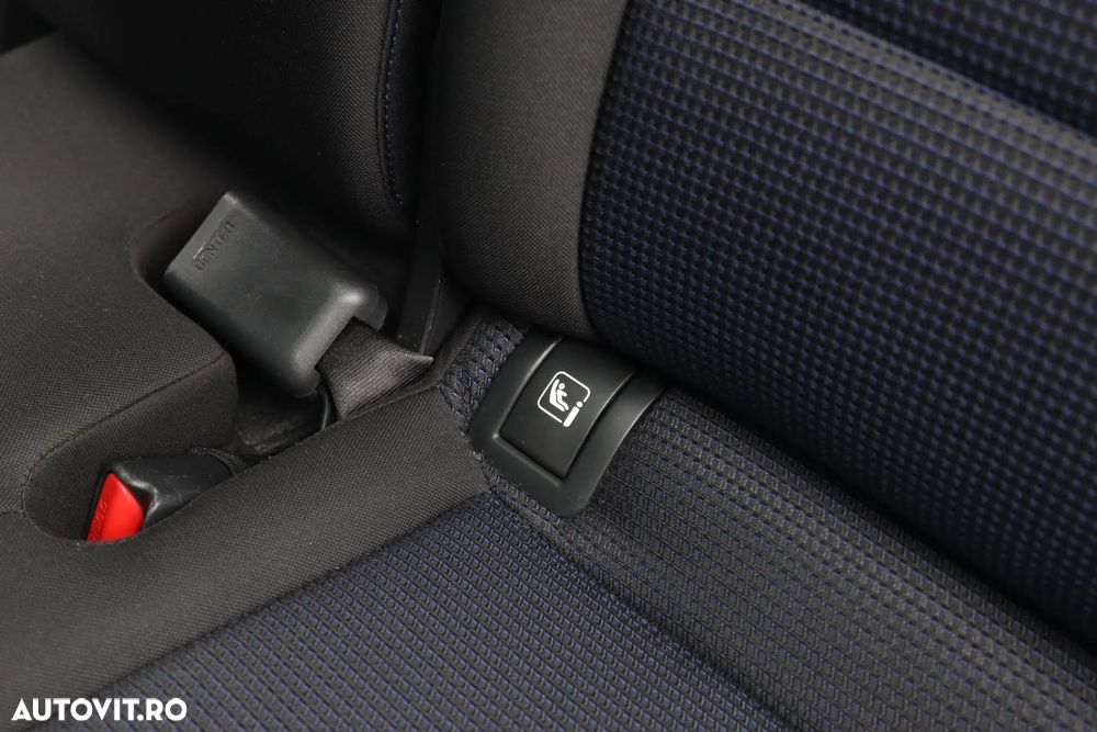 Hyundai Tucson 2.0 CRDI 4WD Automatik Premium - 32