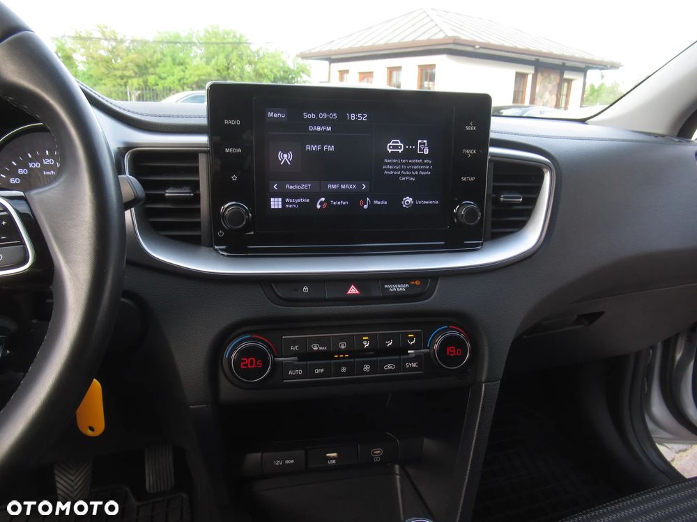Kia Ceed 1.5 T-GDI M - 16