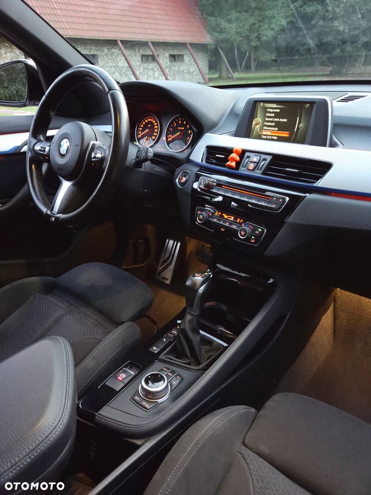 BMW X1 xDrive20i M Sport - 21