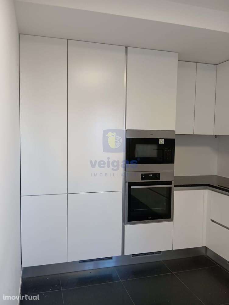 Apartamento Moderno T4 no centro de Caldas da Rainha - Grande imagem: 3/20
