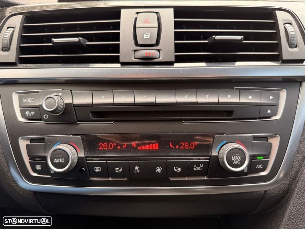 BMW 320 d Touring EfficientDynamics - 20