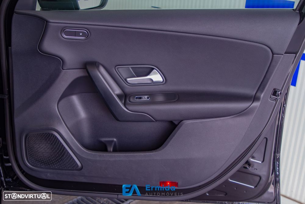 Mercedes-Benz A 250 - 31
