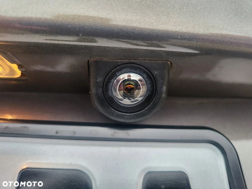 Ford Grand C-MAX 2.0 TDCi Titanium - 11