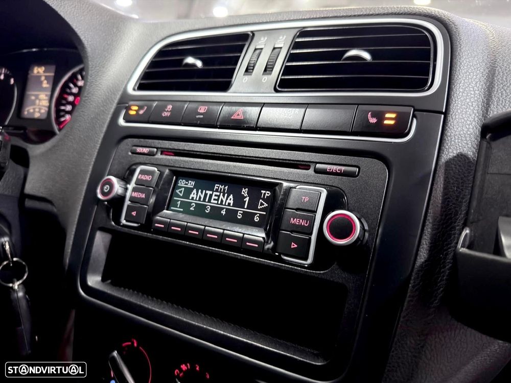VW Polo 1.2 Confortline - 28