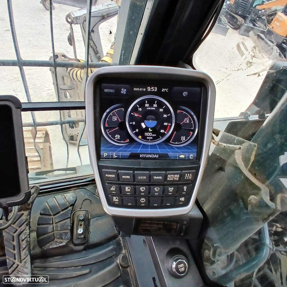 Hyundai HX220L e Cabeça Logmax 6000 Escavadora Florestal - 11