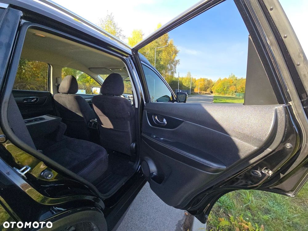 Nissan X-Trail 2.0 dCi ALL-MODE 4x4i Acenta - 27