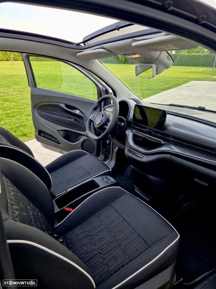 Fiat 500e C 42kWh Icon - 26