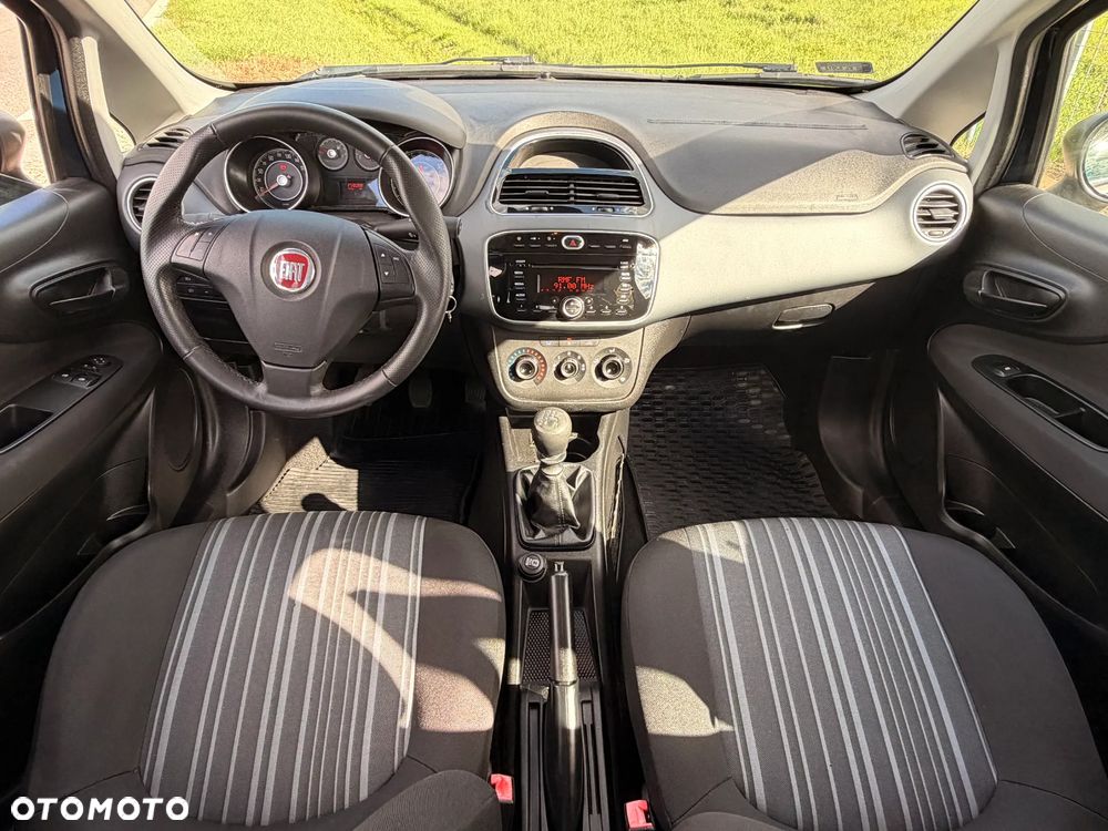 Fiat Punto Evo 1.4 8V Estiva Blue&Me - 9