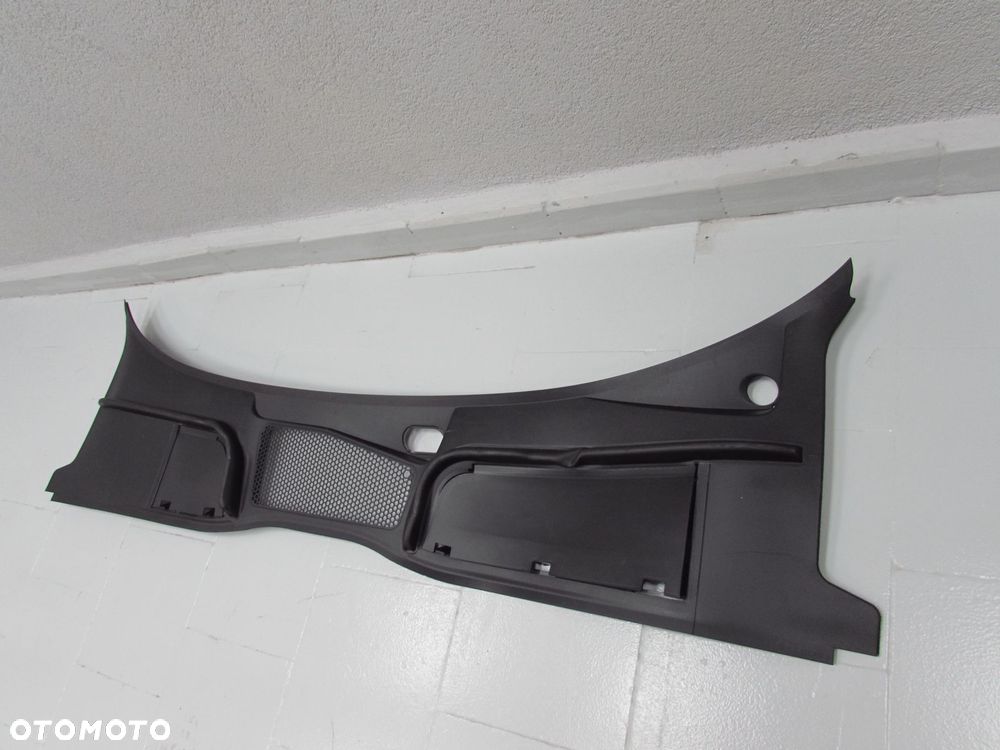 AUDI A4 B9 8W 15-24 PODSZYBIE PLASTIKOWE GORNE 8W1819403 - 2