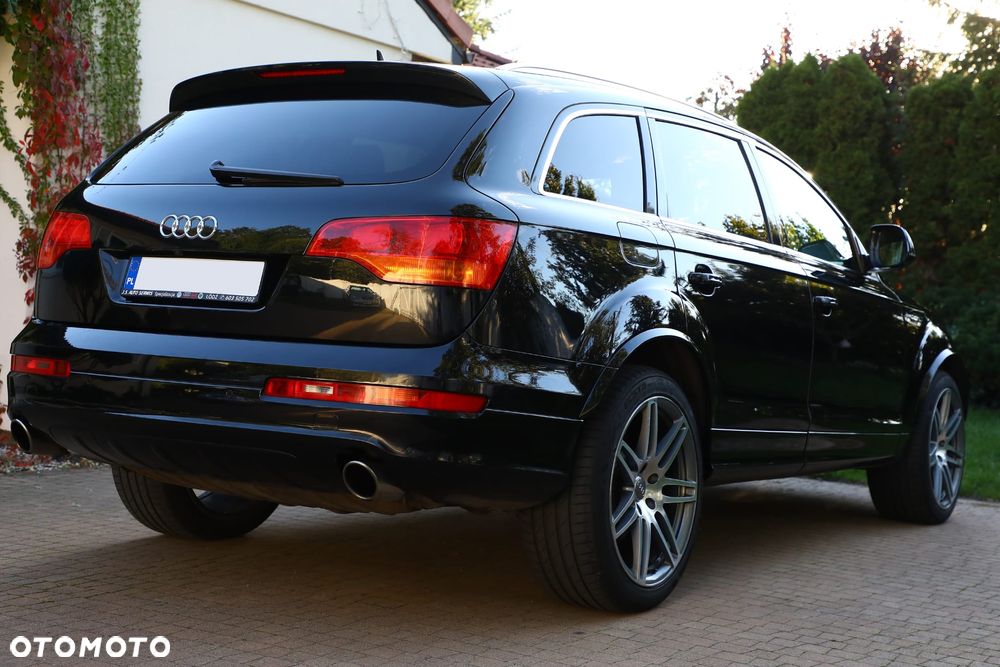 Audi Q7 - 13