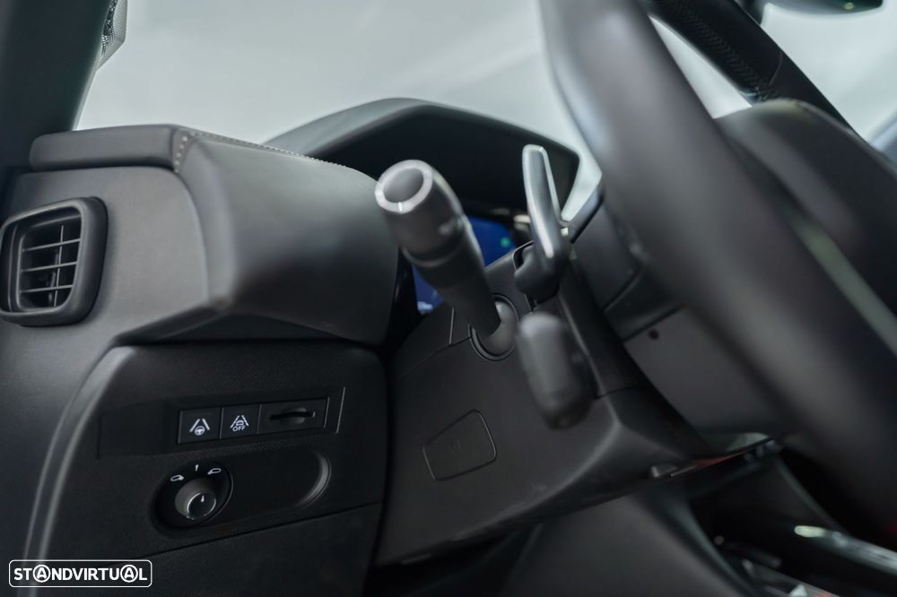 DS DS3 Crossback 1.5 BlueHDi Rivoli EAT8 - 28