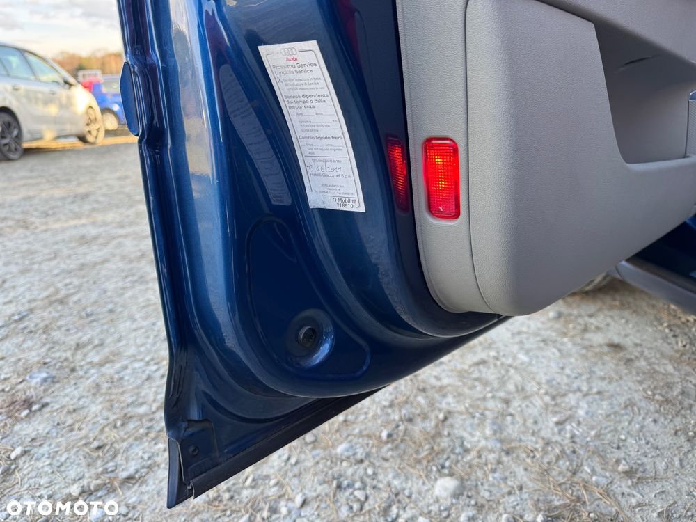 Audi A3 Sportback 2.0 TDI Ambition - 9