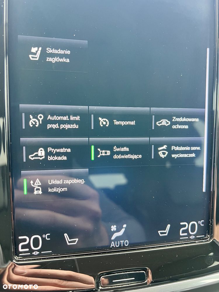 Volvo V90 T4 Geartronic Momentum Pro - 28