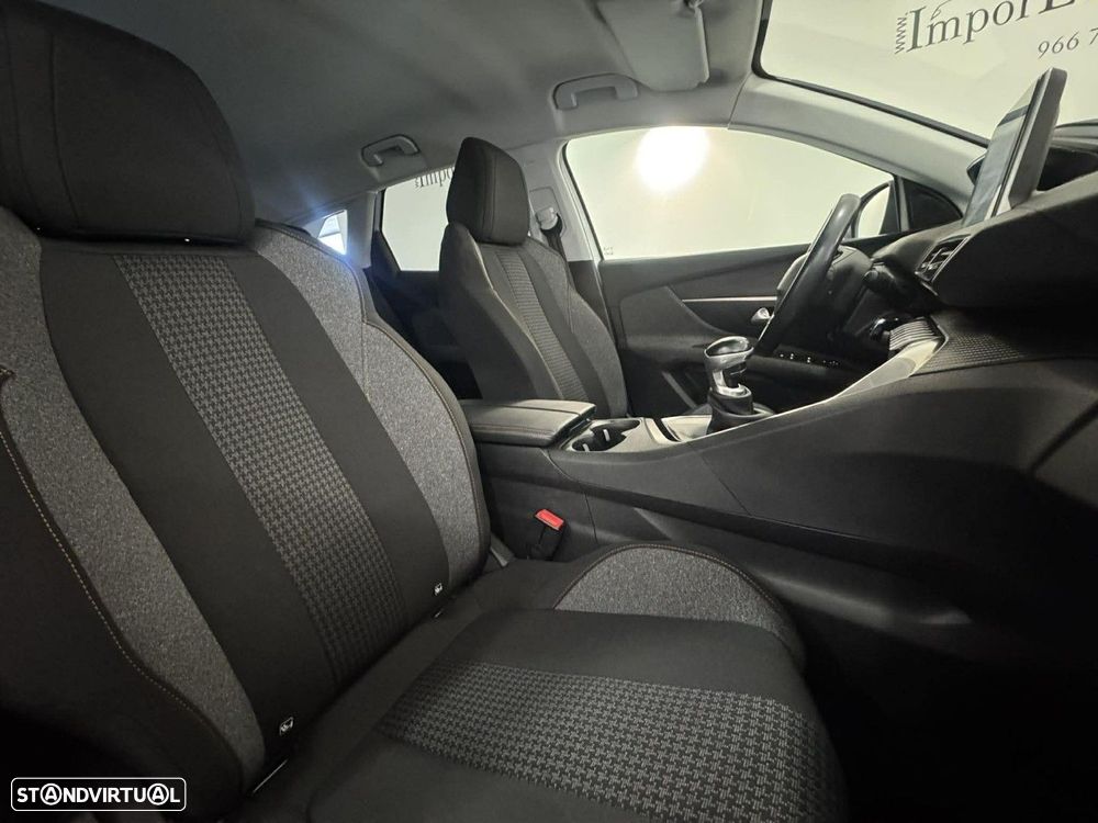 Peugeot 3008 1.5 BlueHDi Active - 11