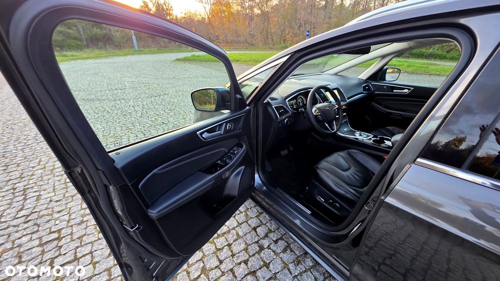 Ford S-Max 2.0 EcoBlue Titanium - 26