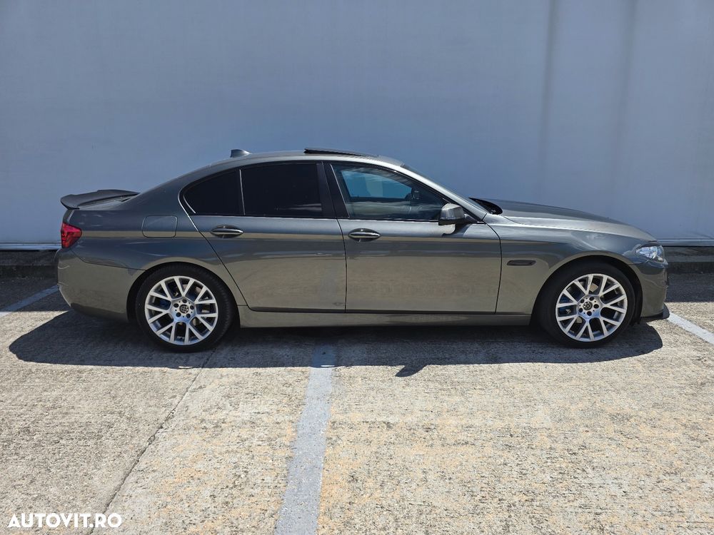 BMW Seria 5 520d xDrive - 6