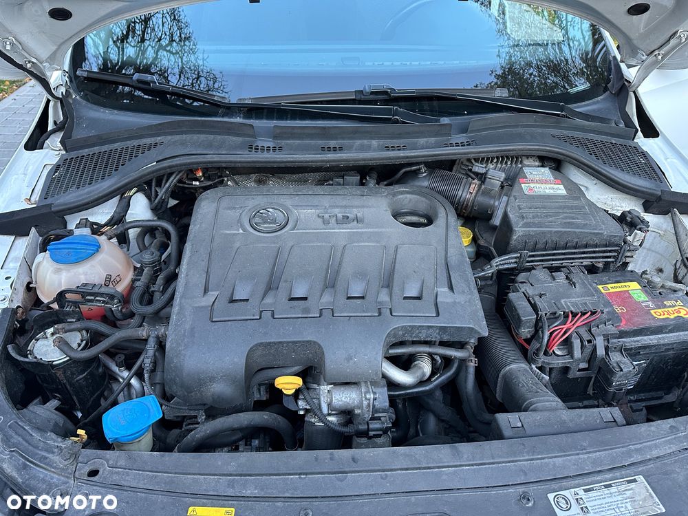 Skoda RAPID - 22