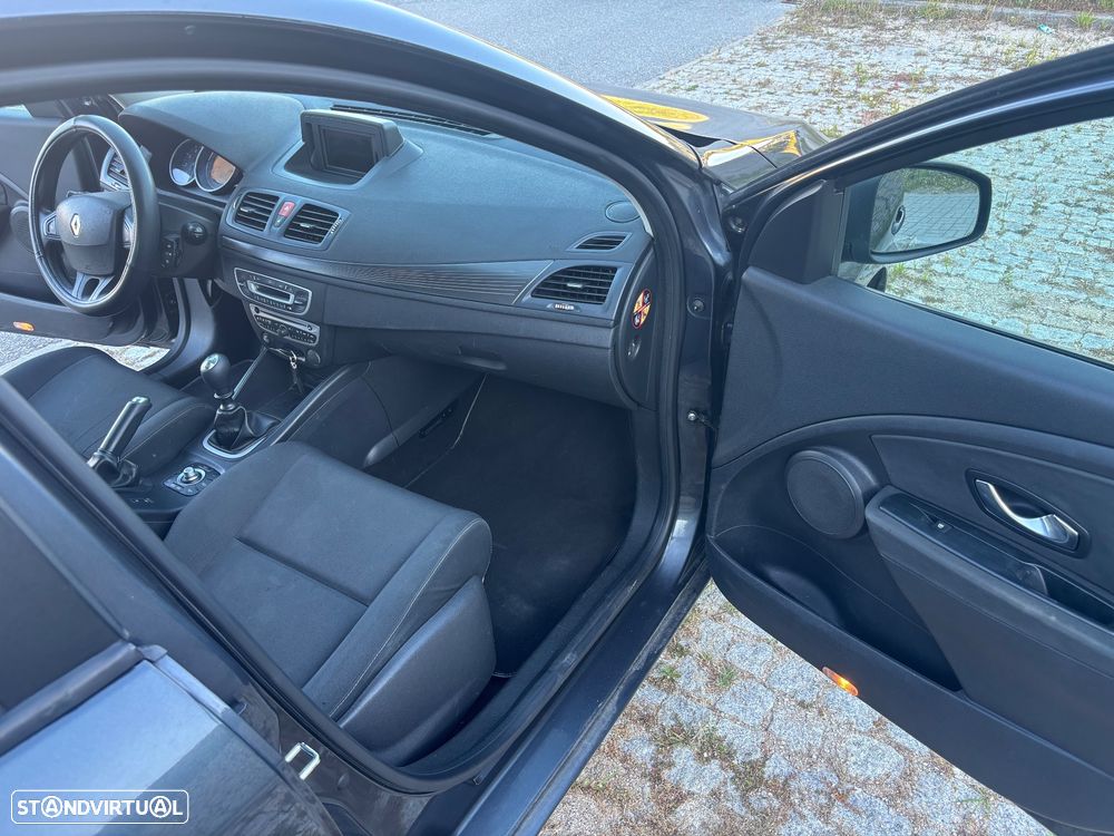 Renault Mégane dCi 110 FAP Paris Business - 7