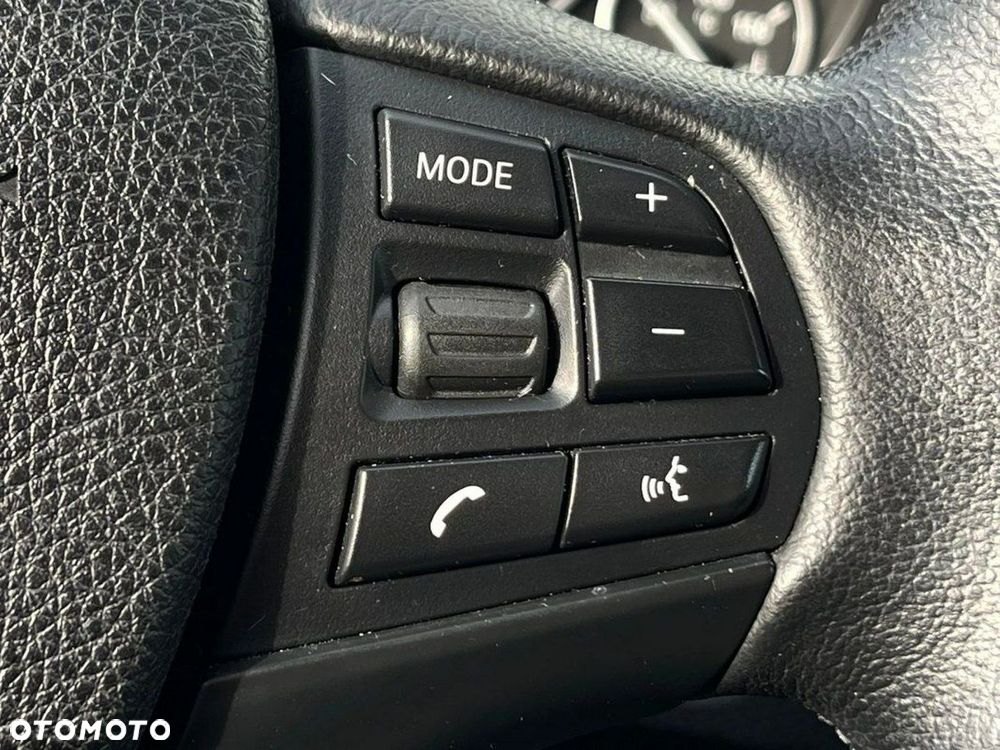 BMW Seria 3 - 22