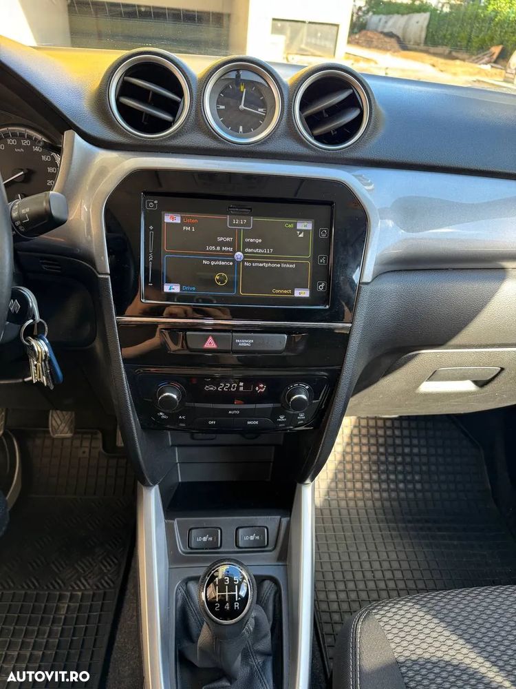 Suzuki Vitara - 8