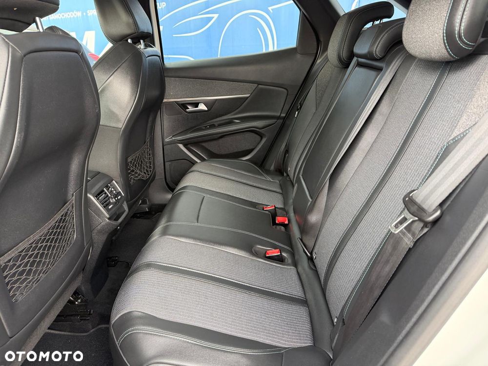 Peugeot 3008 225 e-EAT8 Allure - 14
