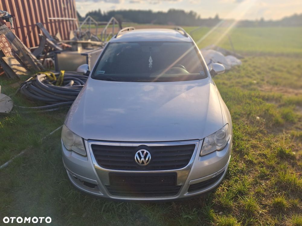 Volkswagen Passat - 5