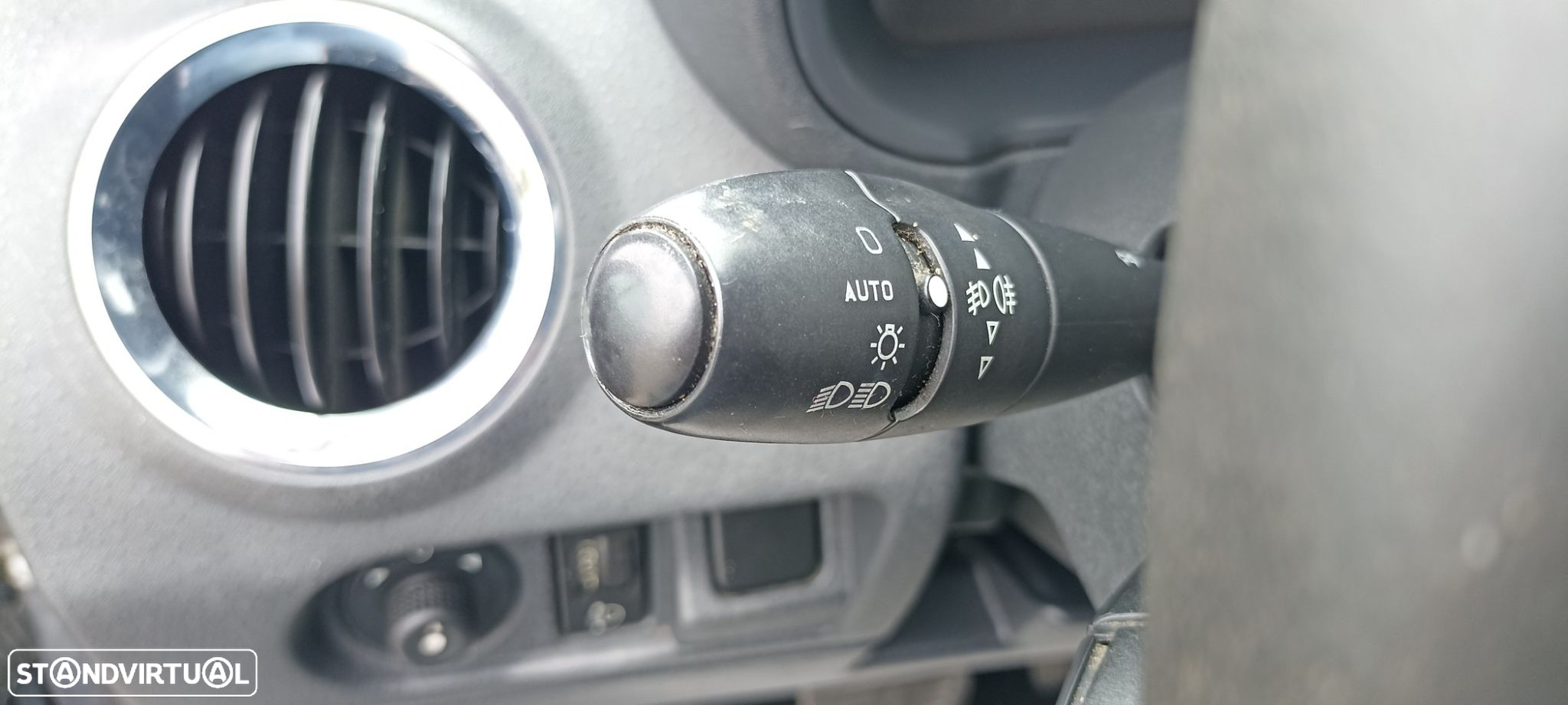 Citroën C3 1.4 HDi Exclusive Sensodrive - 16