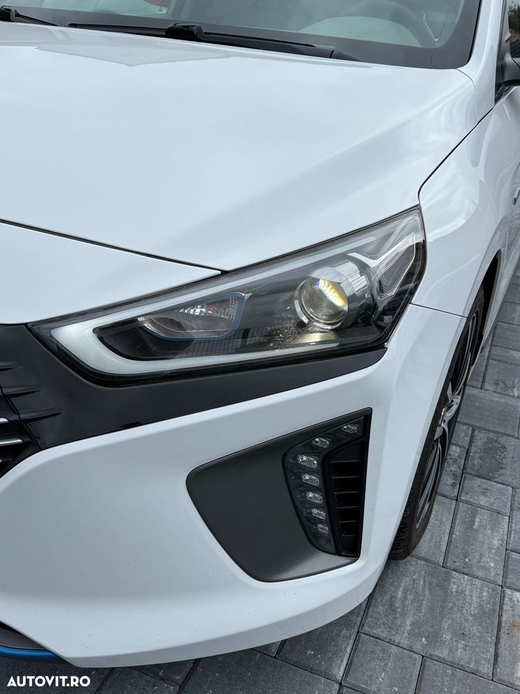 Hyundai IONIQ Hybrid 1.6 GDI Premium - 17