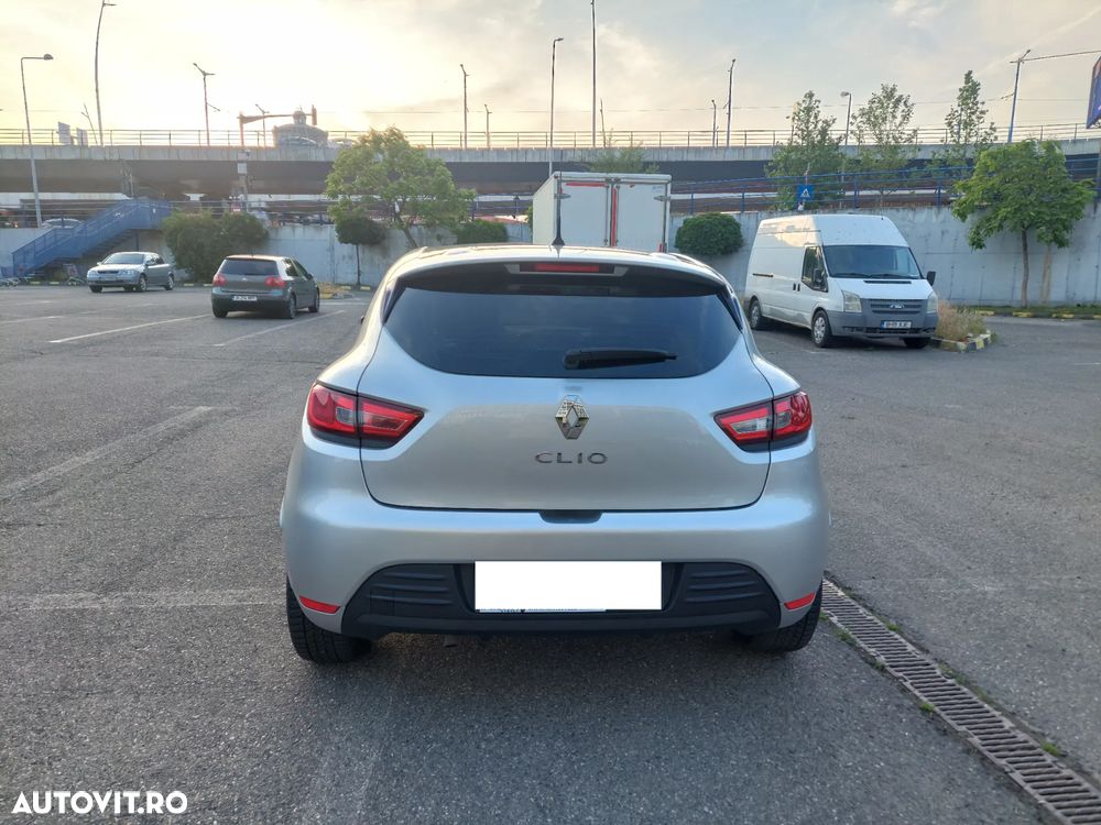 Renault Clio 1.5 dCi Life - 4