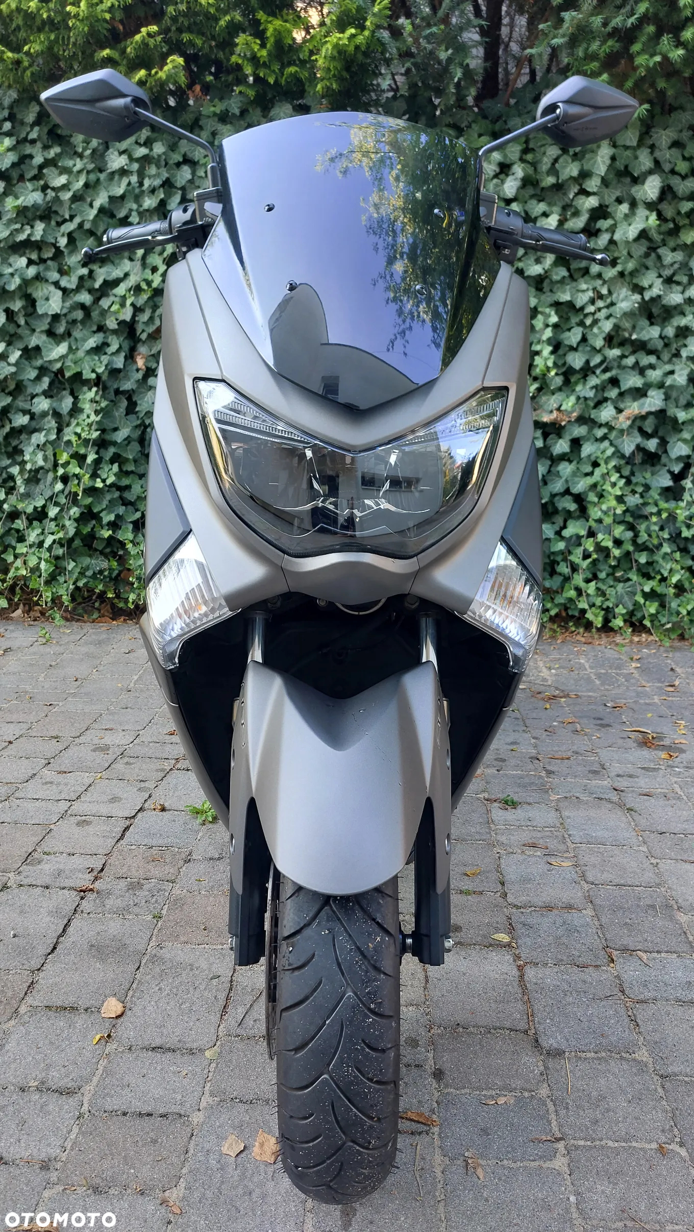 Yamaha NMAX - 8