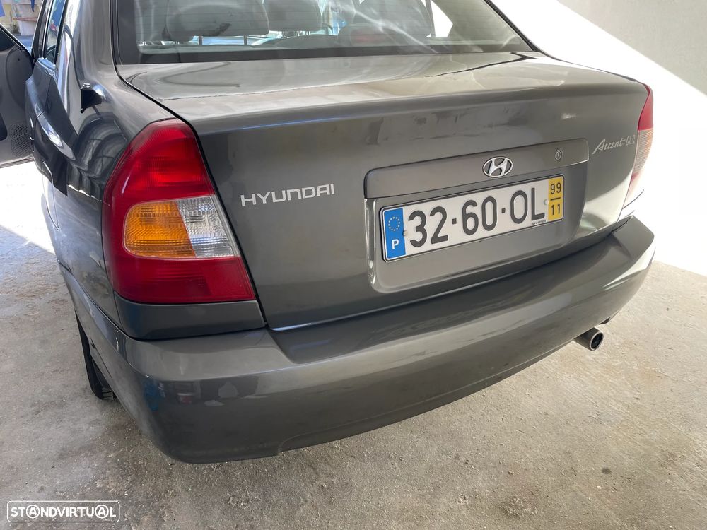 Hyundai Accent 1.3 GLS - 9