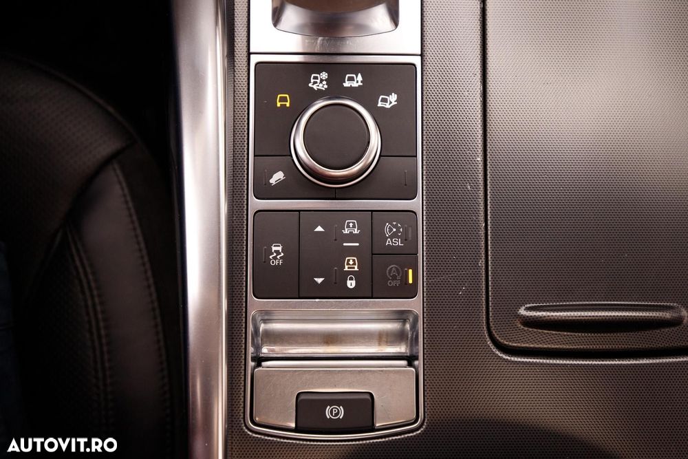 Land Rover Range Rover Sport 3.0 I SDV6 SE - 33